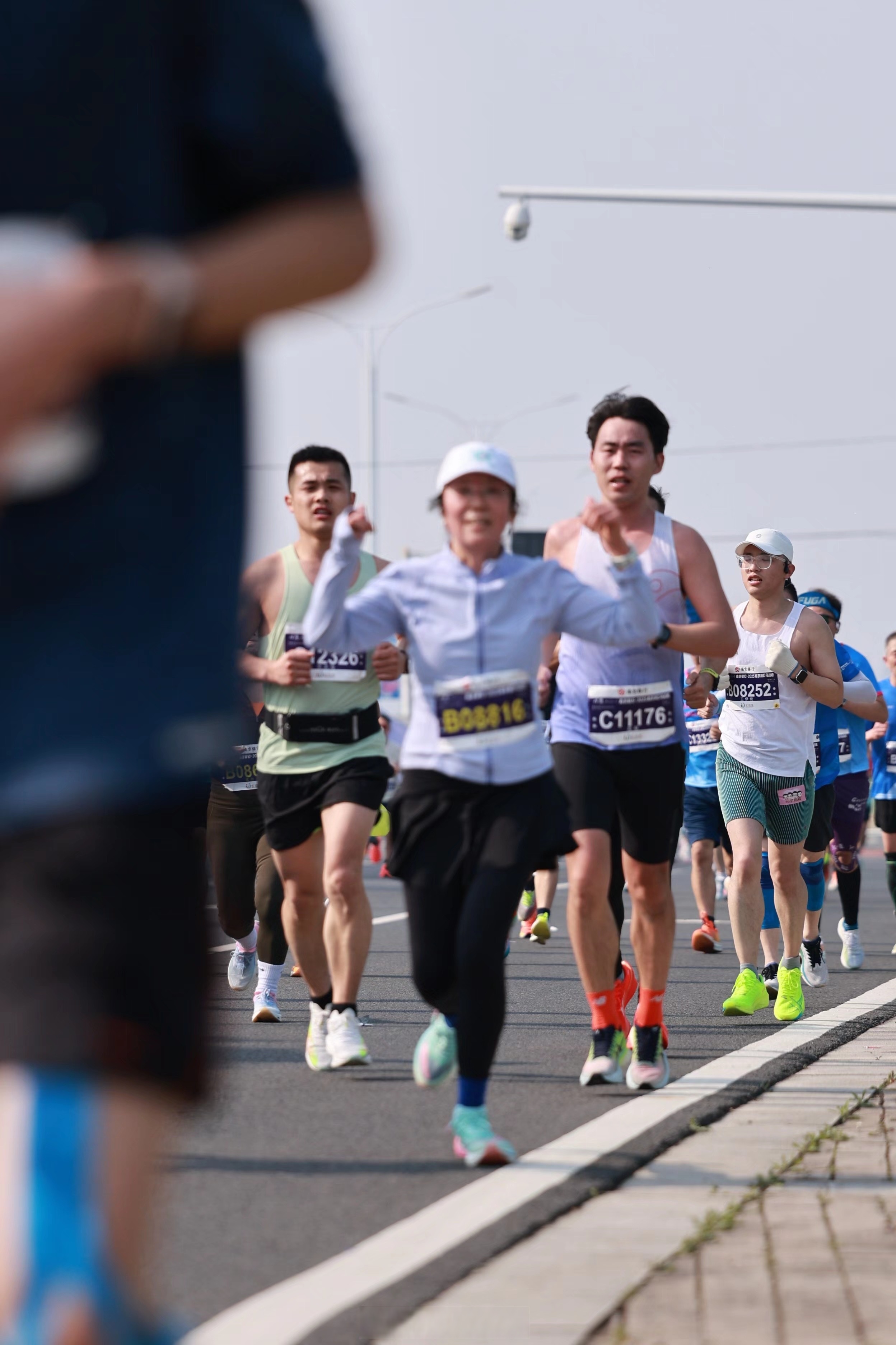 爱游戏网页版入口-半程马拉松男子比赛精彩纷呈