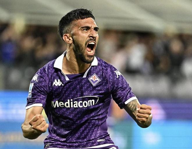 爱游戏登录-关于佛罗伦萨前锋状态神勇，创造多项个人纪录的信息