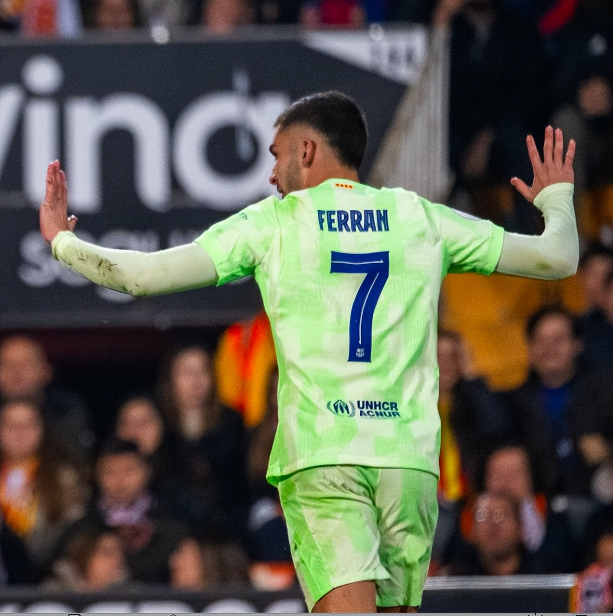 巴伦西亚重夺胜利，冲击前四