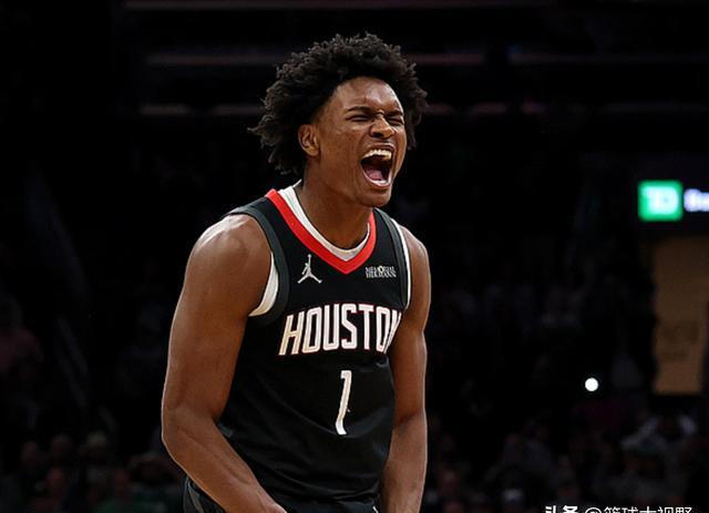 火箭客场逆转凯尔特人，再胜东部霸主