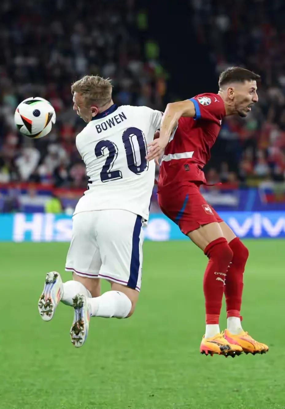 捷克队大胜苏格兰，晋级欧锦赛决赛