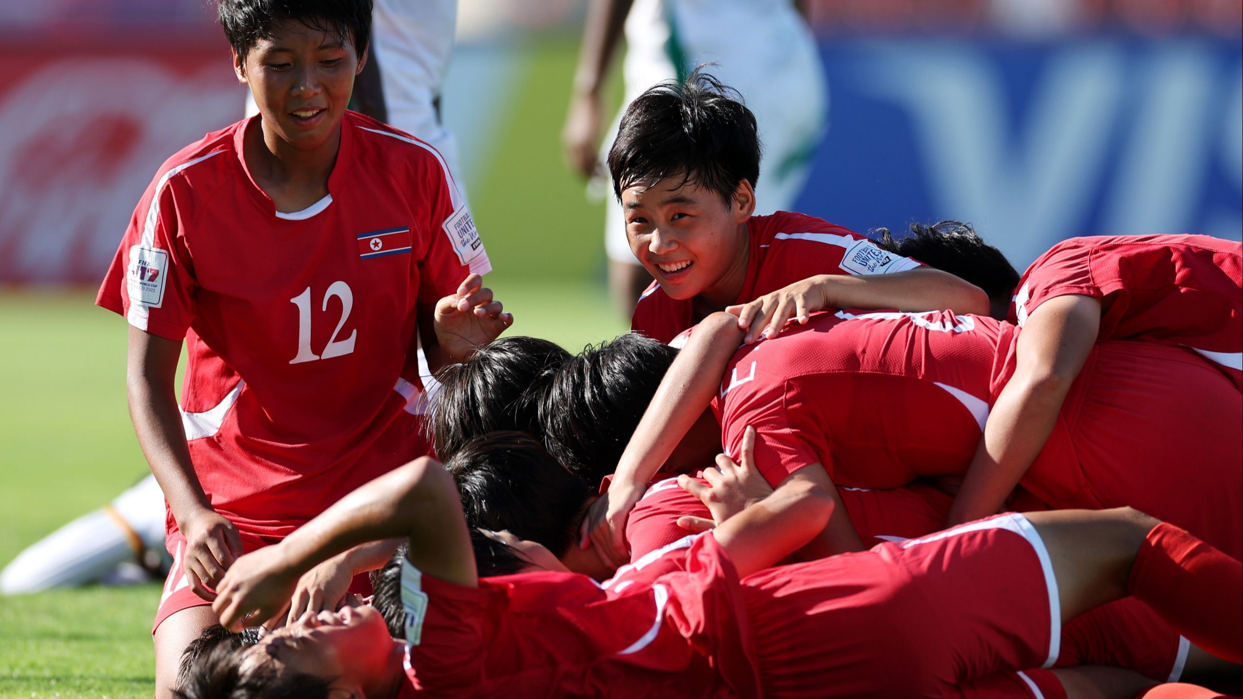 爱游戏app-女足比赛中的绝杀瞬间是怎样发生的？