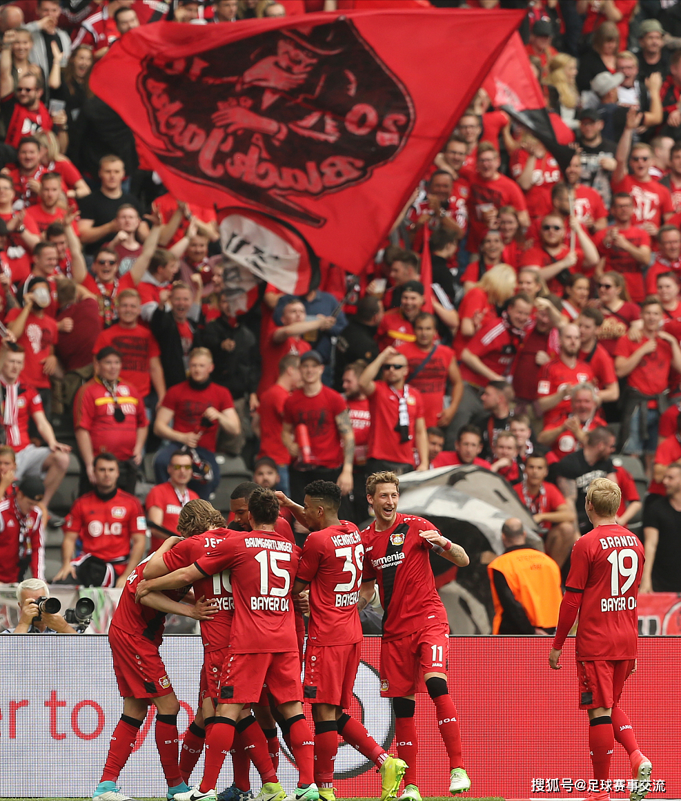 曼联主场大胜，全队发挥出色团结一致的简单介绍