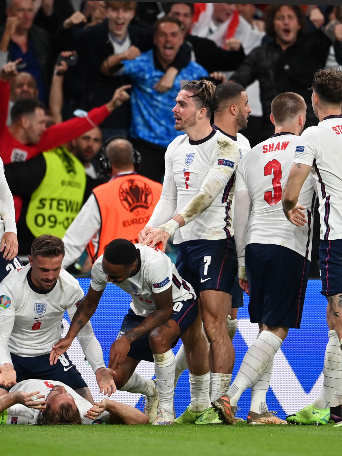 英格兰客场大胜荷兰,晋级欧洲国家联赛的简单介绍 英格兰客场大胜荷兰,晋级欧洲国家联赛的简单介绍