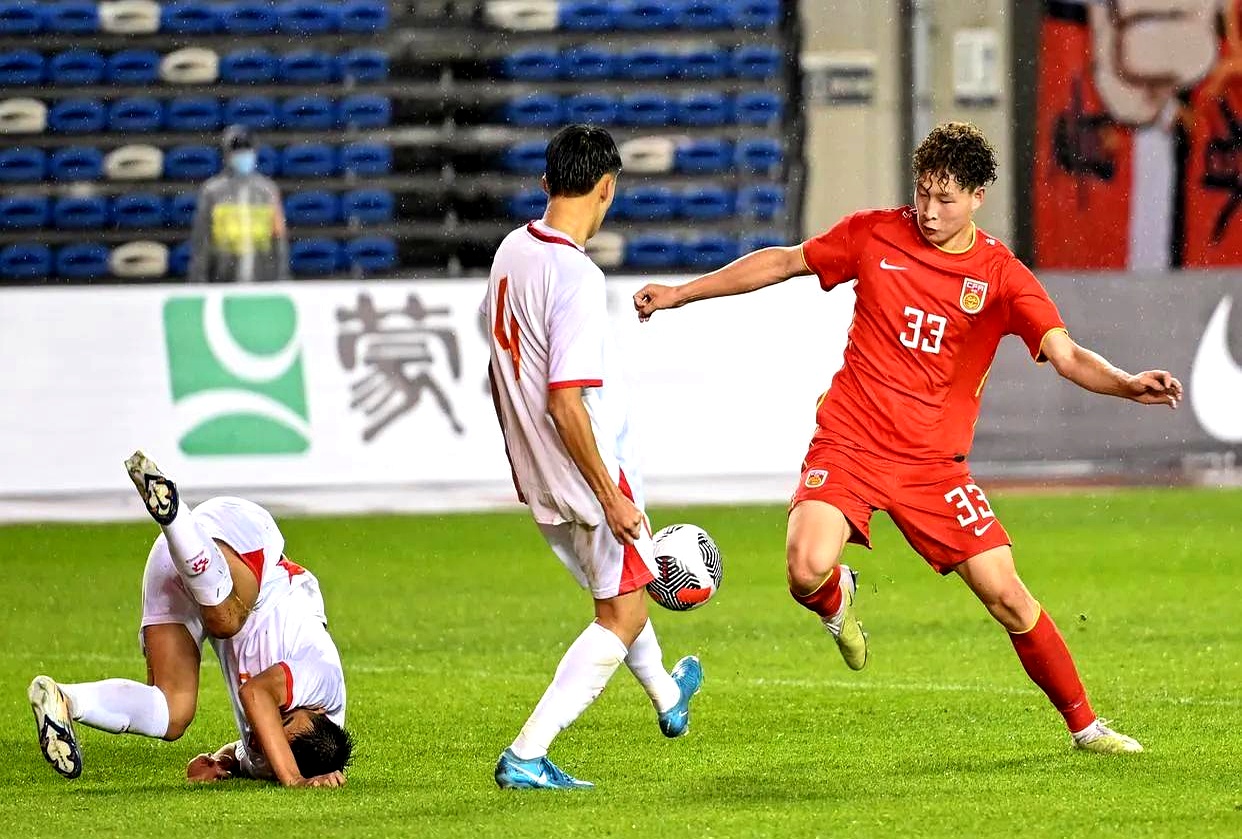 短暂休息后,球队备战下一轮比赛的简单介绍 短暂休息后,球队备战下一轮比赛的简单介绍